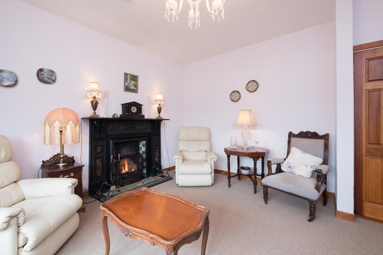 Ashwood House Bed and Breakfast Corrandulla Esterno foto